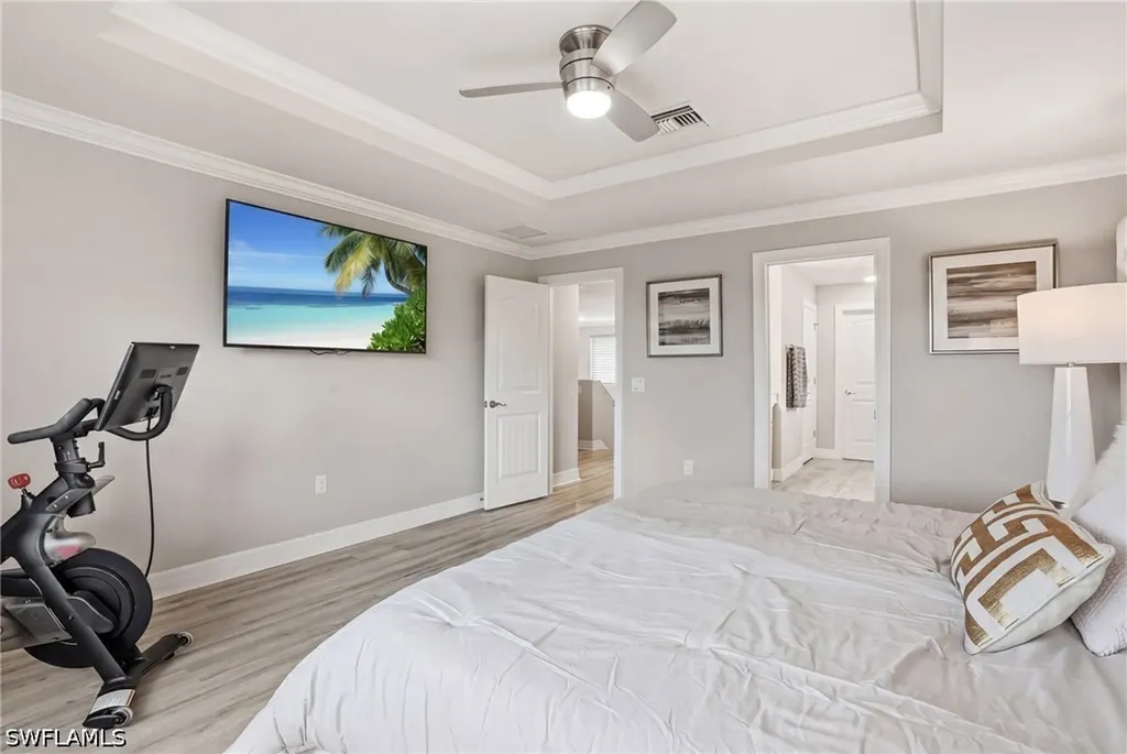 7195 Wilton Drive Naples FL 34109