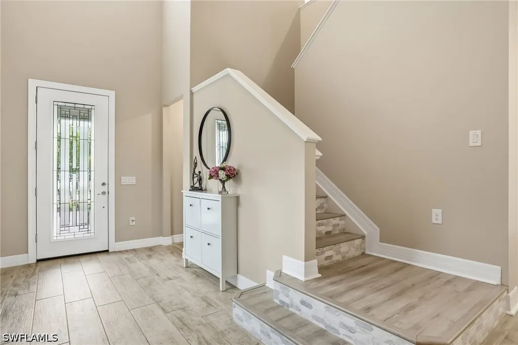 7195 Wilton Drive Naples FL 34109