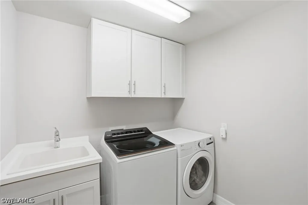 7195 Wilton Drive Naples FL 34109