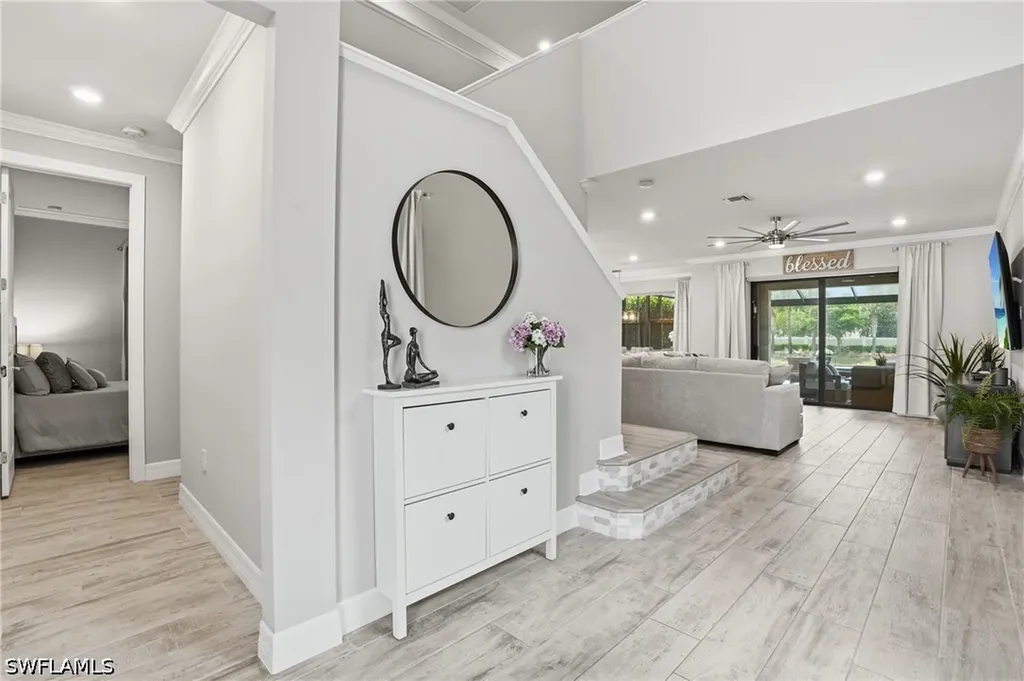 7195 Wilton Drive Naples FL 34109