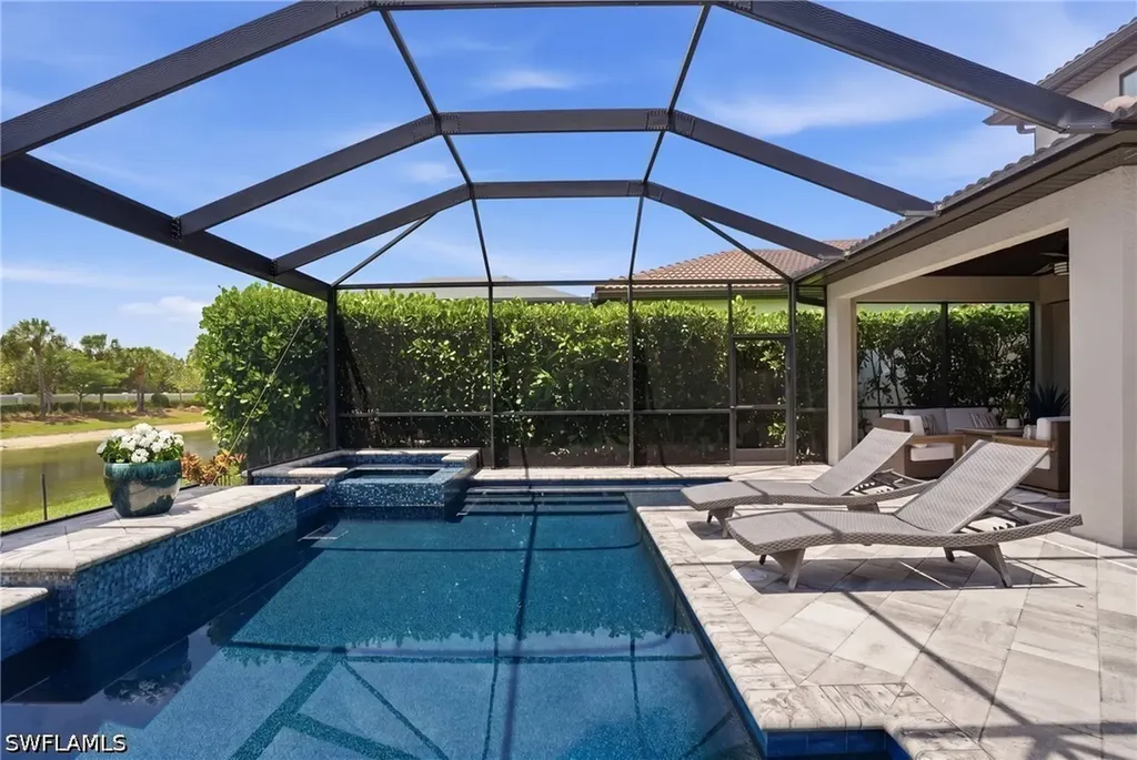 7195 Wilton Drive Naples FL 34109