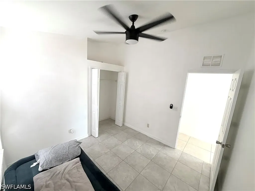 3586 Seagrape Avenue Naples FL 34104