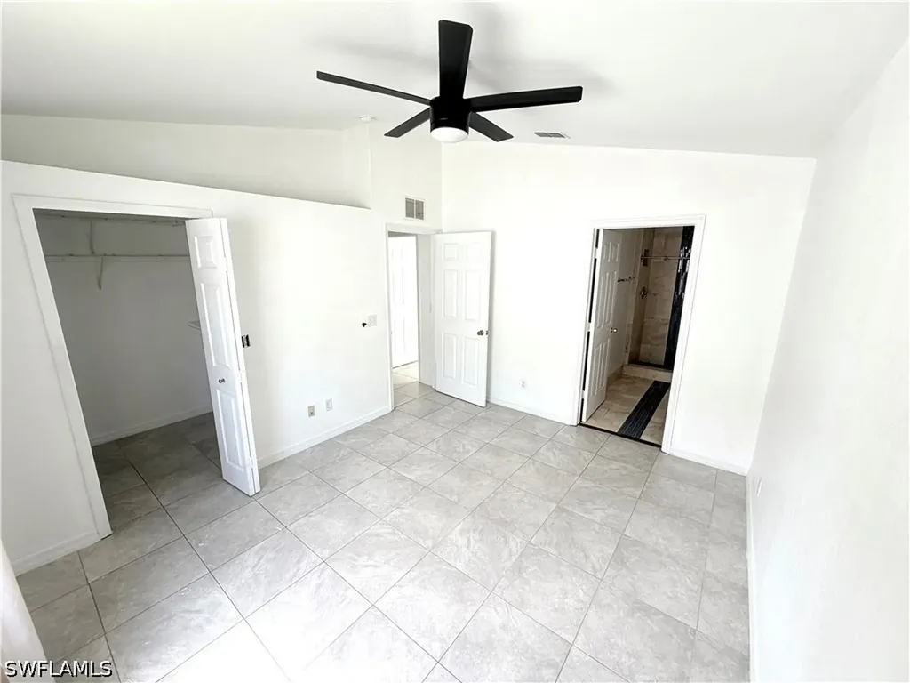 3586 Seagrape Avenue Naples FL 34104