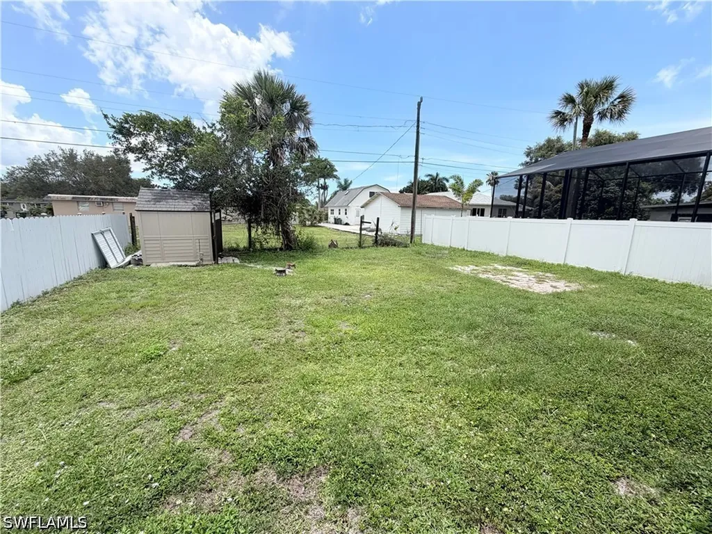 3586 Seagrape Avenue Naples FL 34104