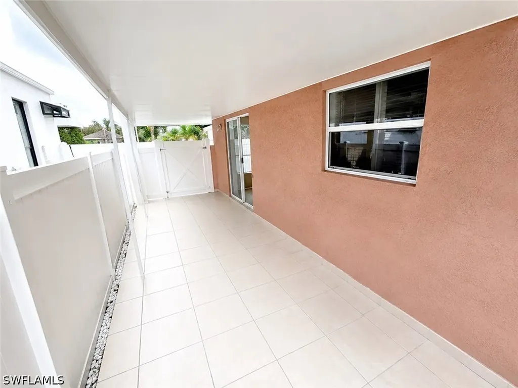 3586 Seagrape Avenue Naples FL 34104