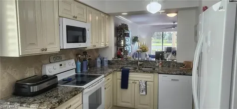 219 Fox Glen Drive Naples FL 34104