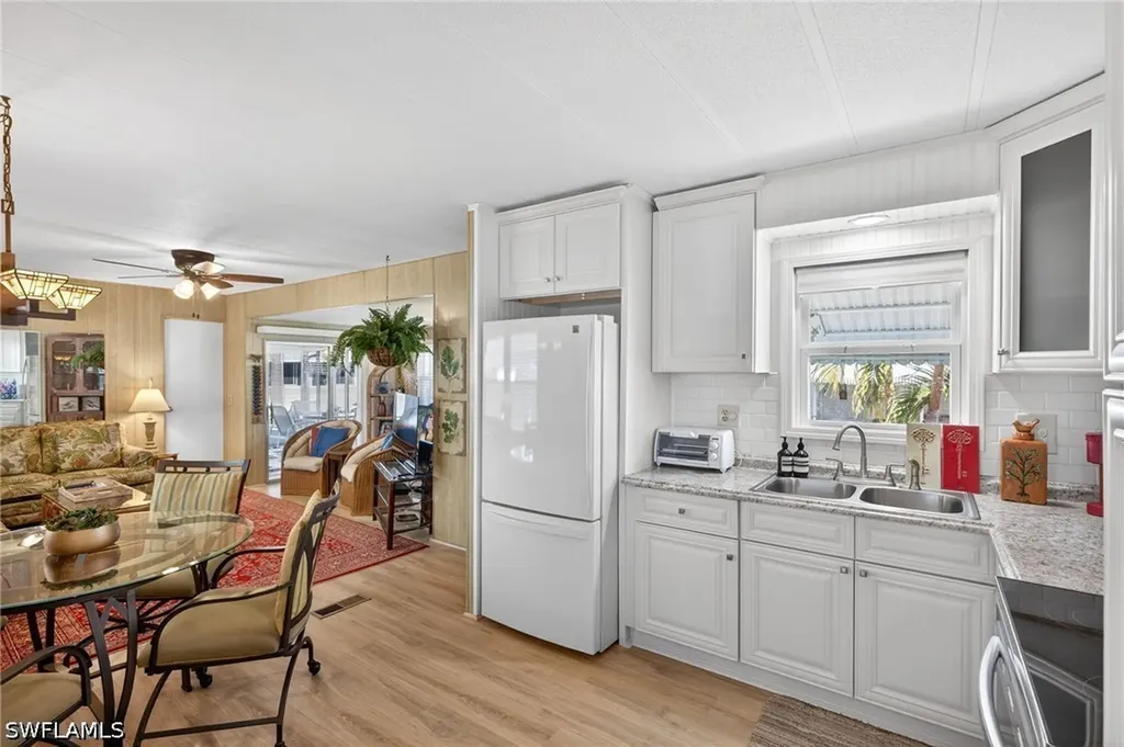 178 Overland Trail North Fort Myers FL 33917