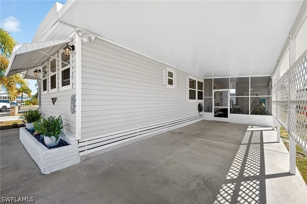 178 Overland Trail North Fort Myers FL 33917