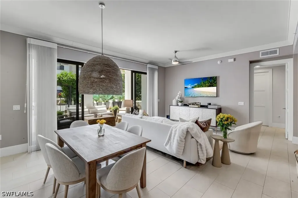 1030 3rd Avenue S Naples FL 34102