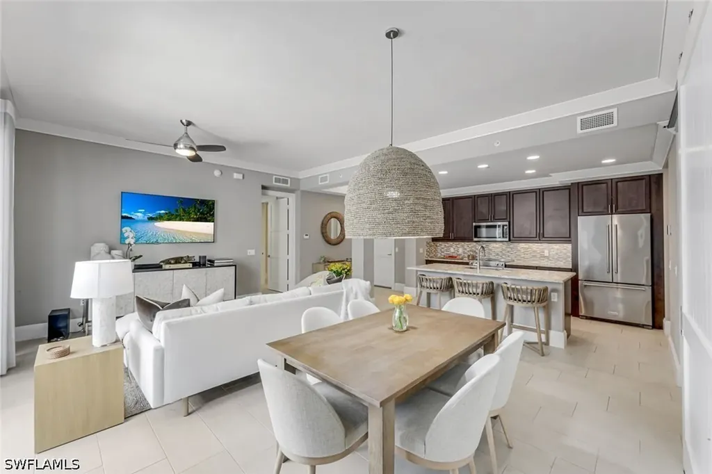 1030 3rd Avenue S Naples FL 34102