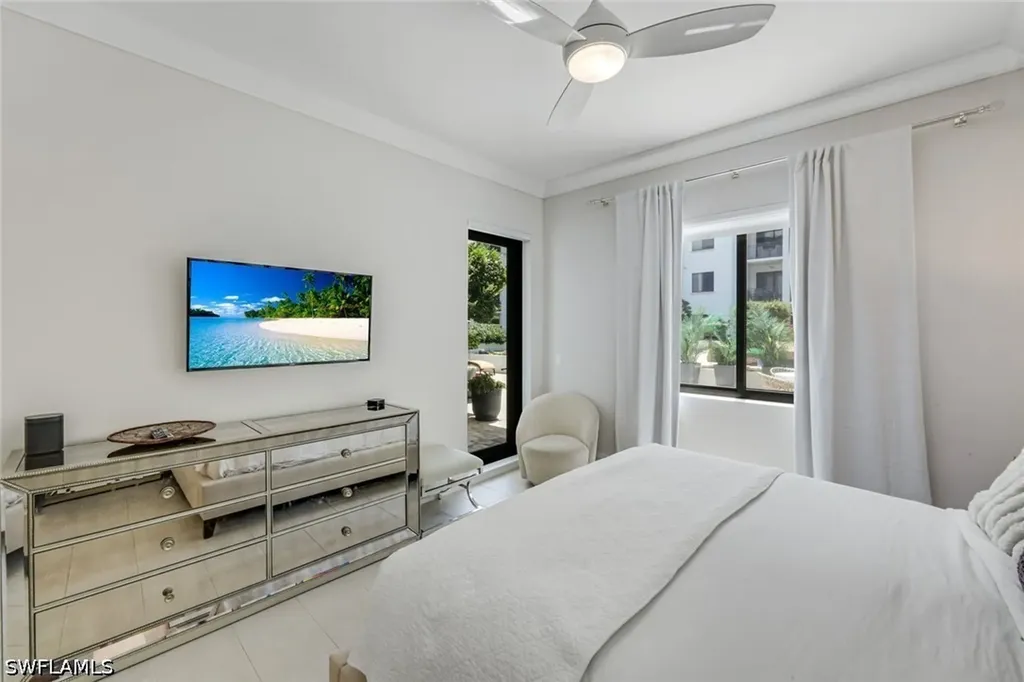 1030 3rd Avenue S Naples FL 34102