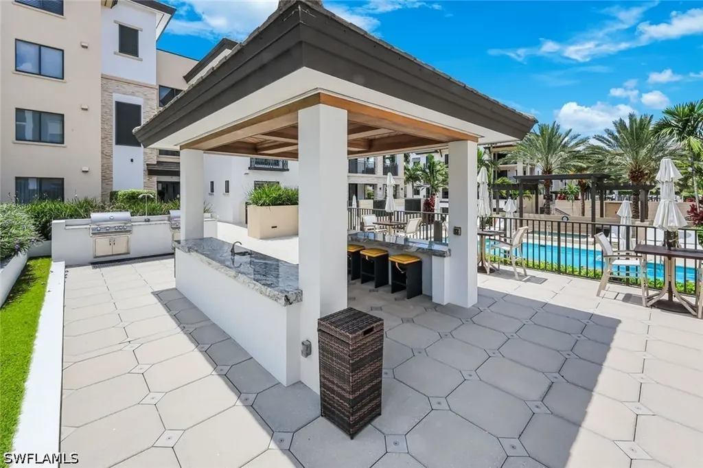 1030 3rd Avenue S Naples FL 34102