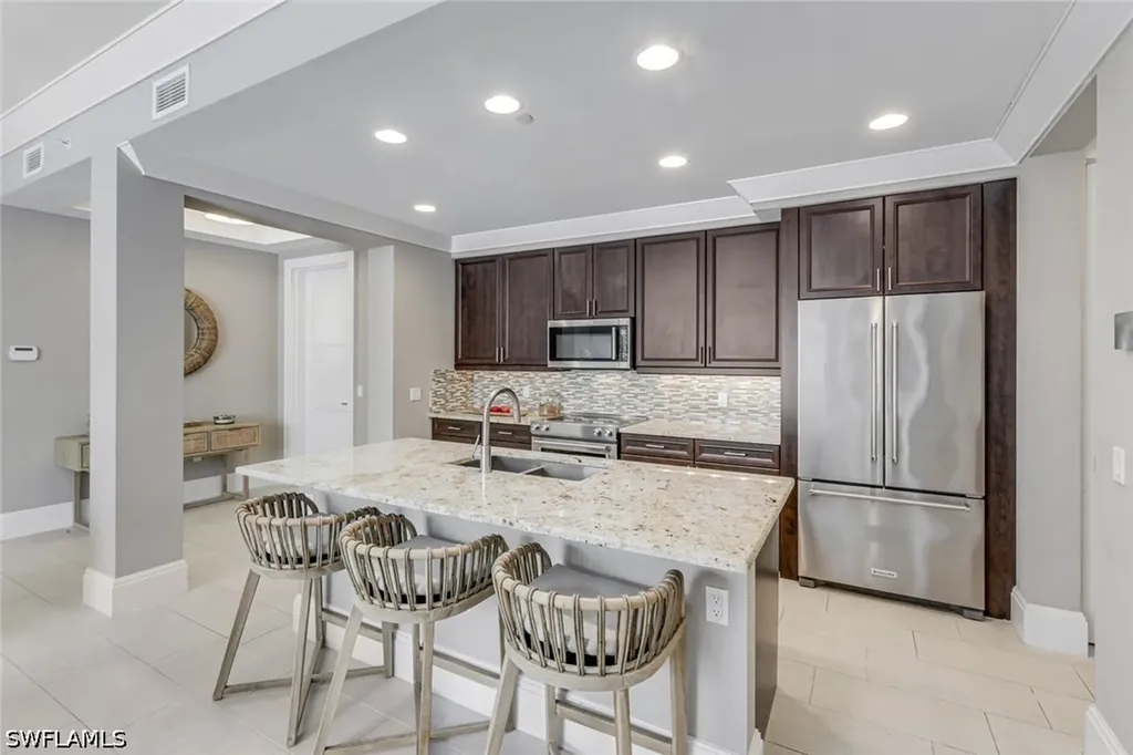 1030 3rd Avenue S Naples FL 34102