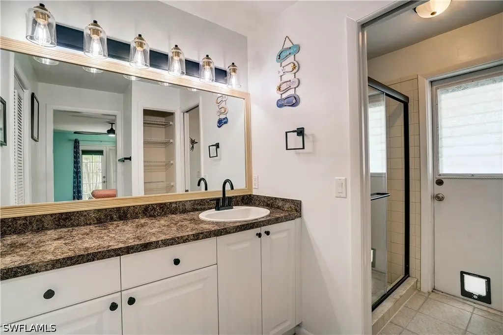 601 SE 23rd Avenue Cape Coral FL 33990