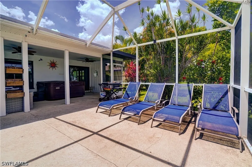 601 SE 23rd Avenue Cape Coral FL 33990