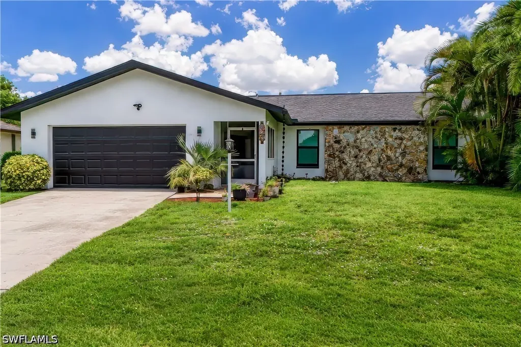 601 SE 23rd Avenue Cape Coral FL 33990