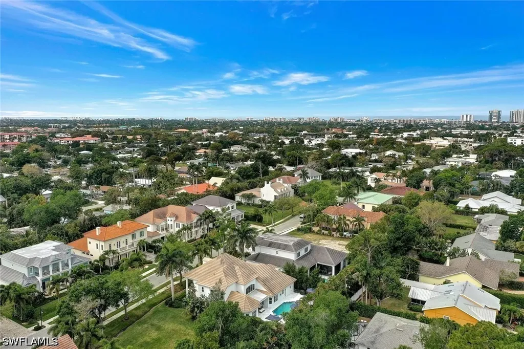 1427 Hemingway Place Naples FL 34103