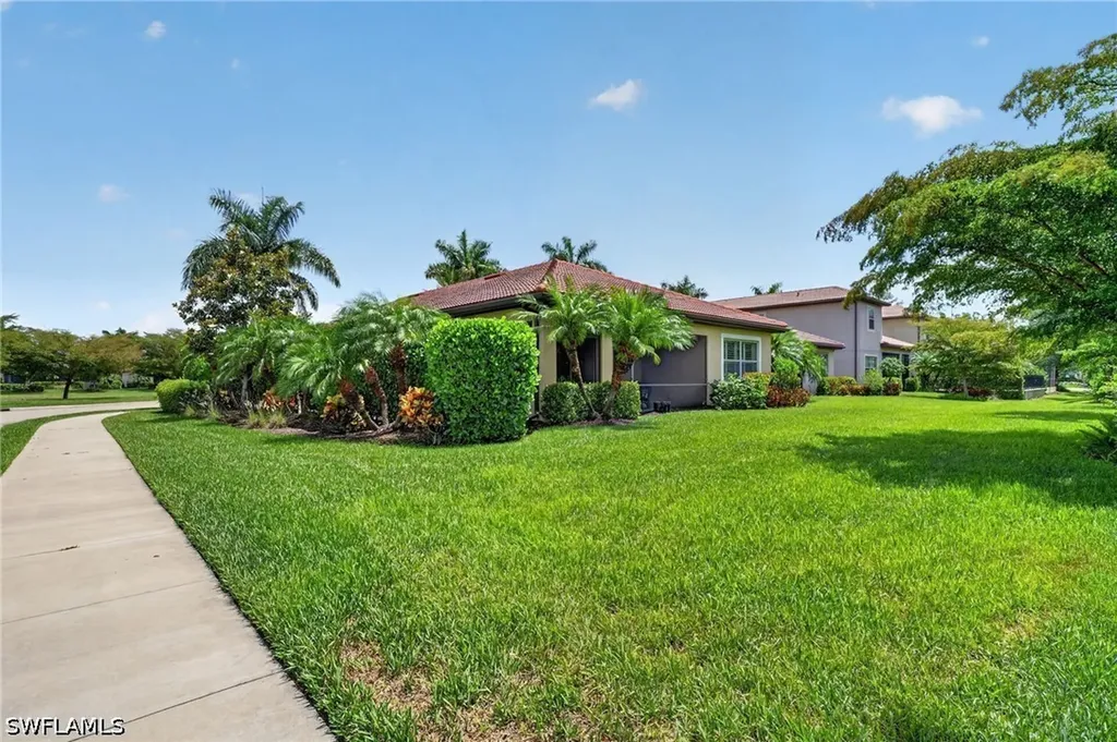 16380 Aberdeen Way Naples FL 34110