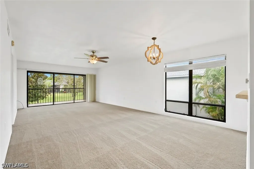 1208 Commonwealth Circle Naples FL 34116