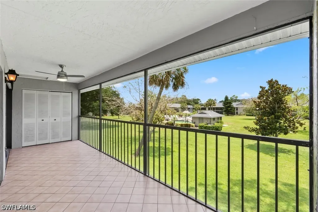 1208 Commonwealth Circle Naples FL 34116