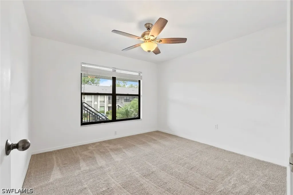 1208 Commonwealth Circle Naples FL 34116