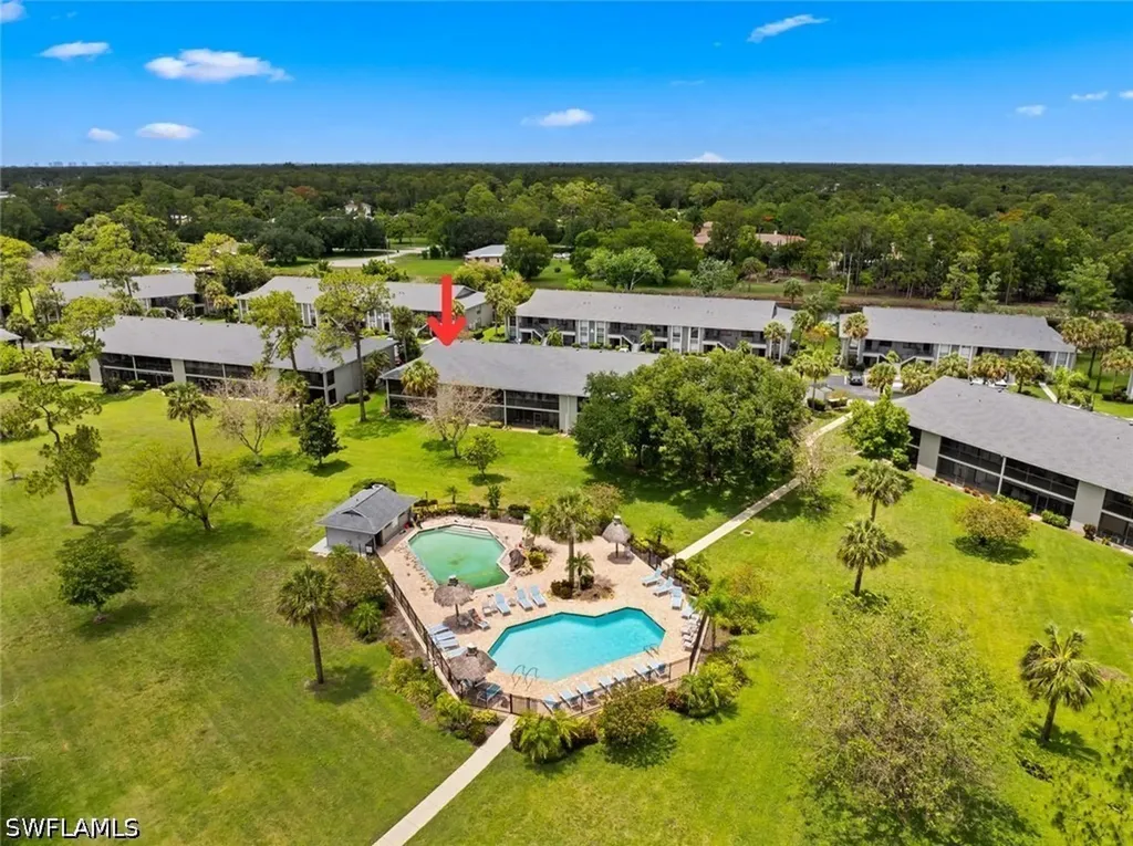1208 Commonwealth Circle Naples FL 34116