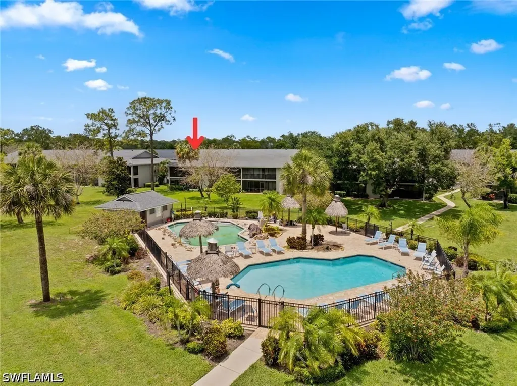 1208 Commonwealth Circle Naples FL 34116