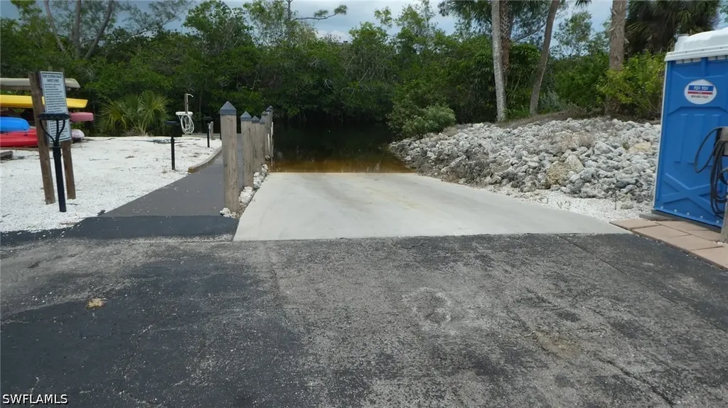 17156 Ravens Roost Fort Myers FL 33908