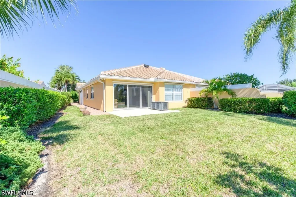 7390 Emilia Lane Naples FL 34114