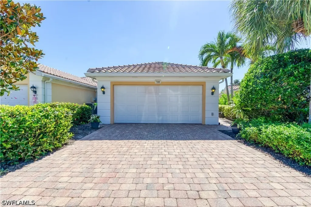 7390 Emilia Lane Naples FL 34114