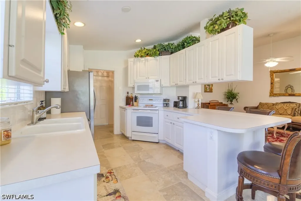 7390 Emilia Lane Naples FL 34114