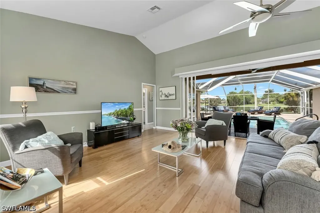 929 Marble Drive Naples FL 34104