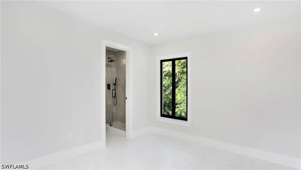 9002-9002 Somerset (Unit 2) Lane Bonita Springs FL 34135