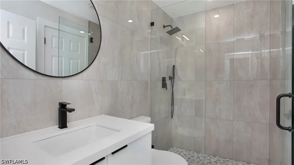 9002-9002 Somerset (Unit 2) Lane Bonita Springs FL 34135