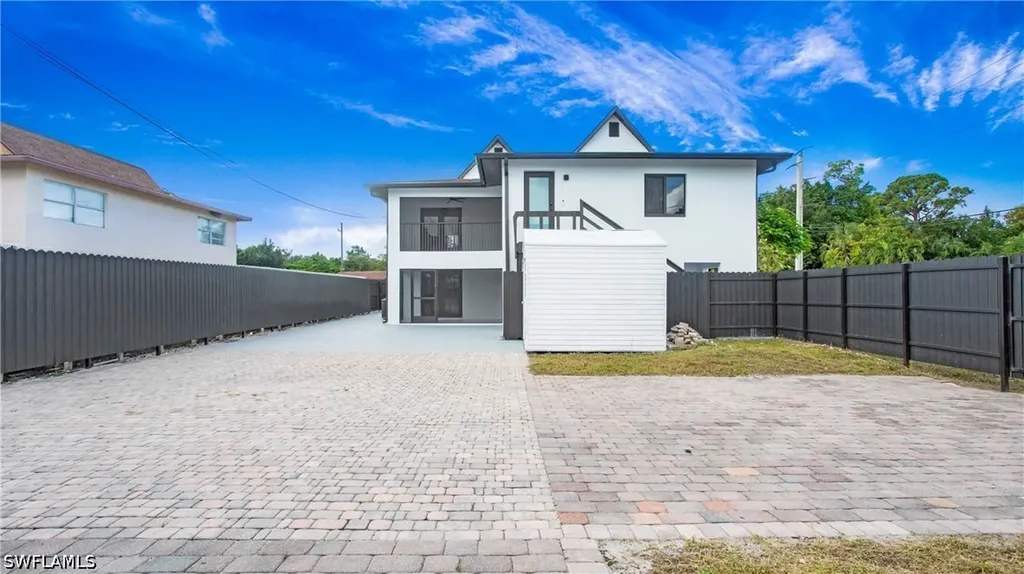 9002-9002 Somerset (Unit 2) Lane Bonita Springs FL 34135