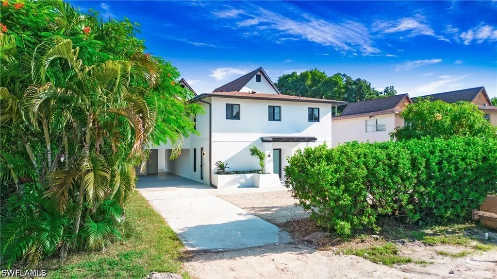 9002-9002 Somerset (Unit 2) Lane Bonita Springs FL 34135