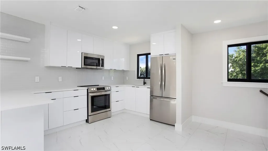 9002-9002 Somerset (Unit 2) Lane Bonita Springs FL 34135