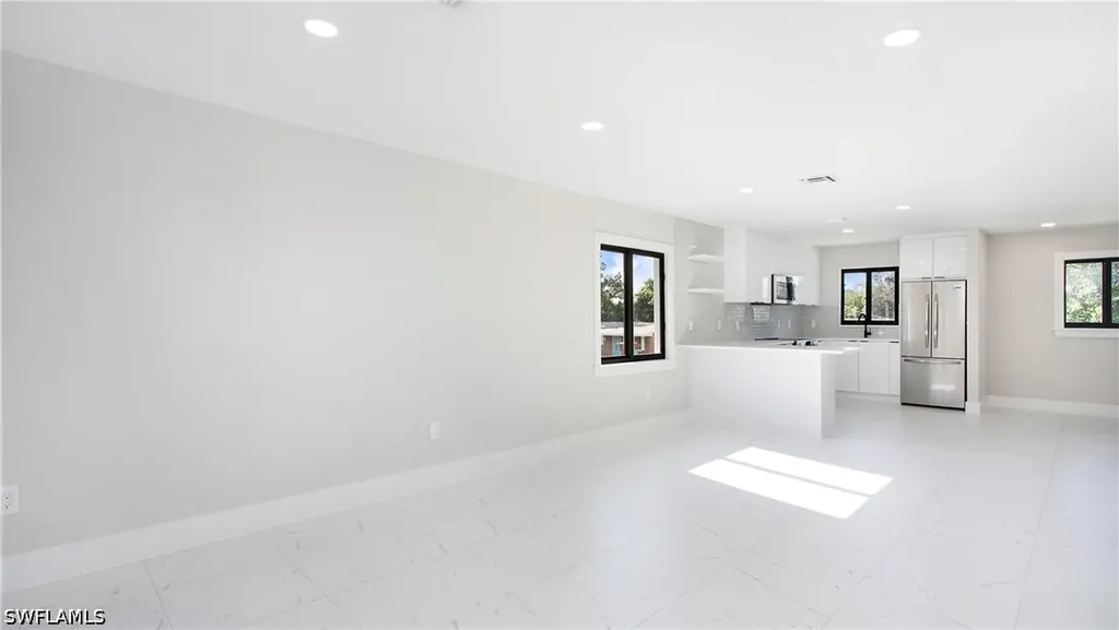 9002-9002 Somerset (Unit 2) Lane Bonita Springs FL 34135