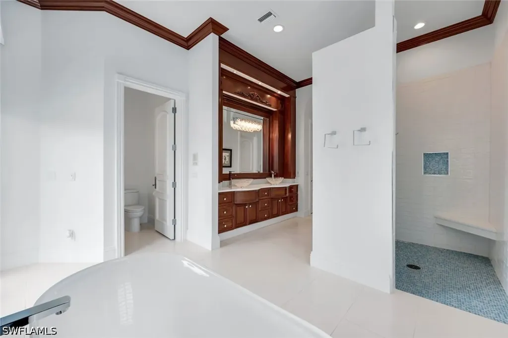 434 Conners Avenue Naples FL 34108