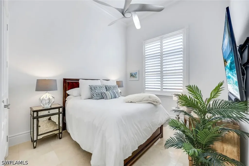 434 Conners Avenue Naples FL 34108