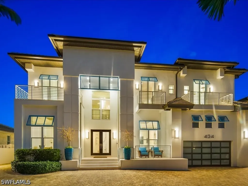 434 Conners Avenue Naples FL 34108
