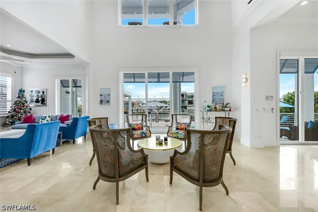 434 Conners Avenue Naples FL 34108