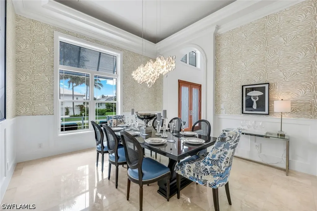 434 Conners Avenue Naples FL 34108