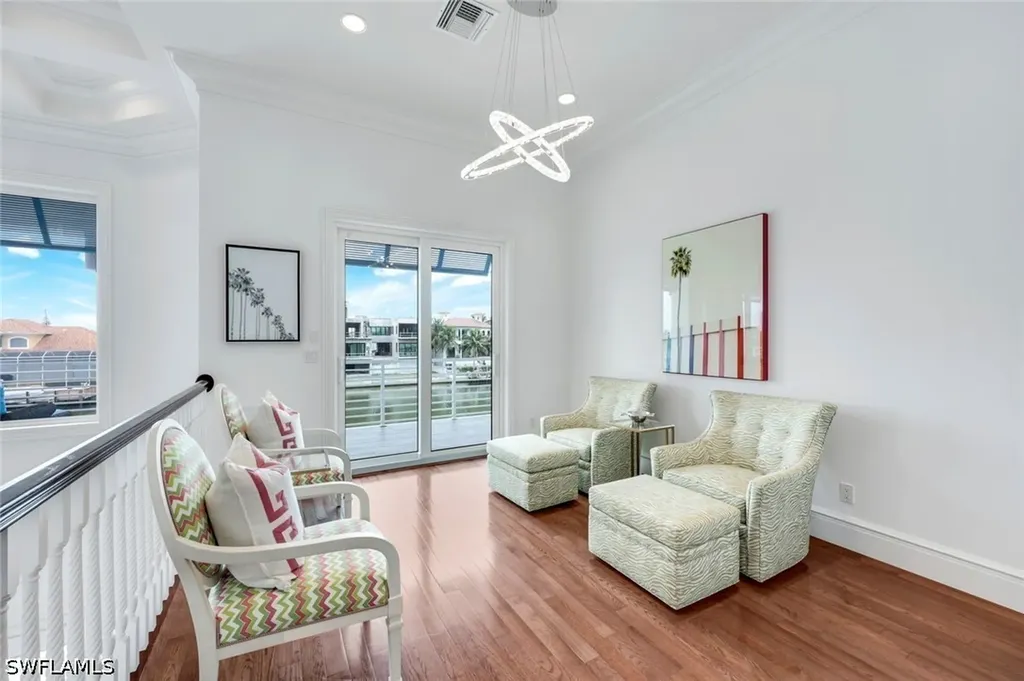 434 Conners Avenue Naples FL 34108