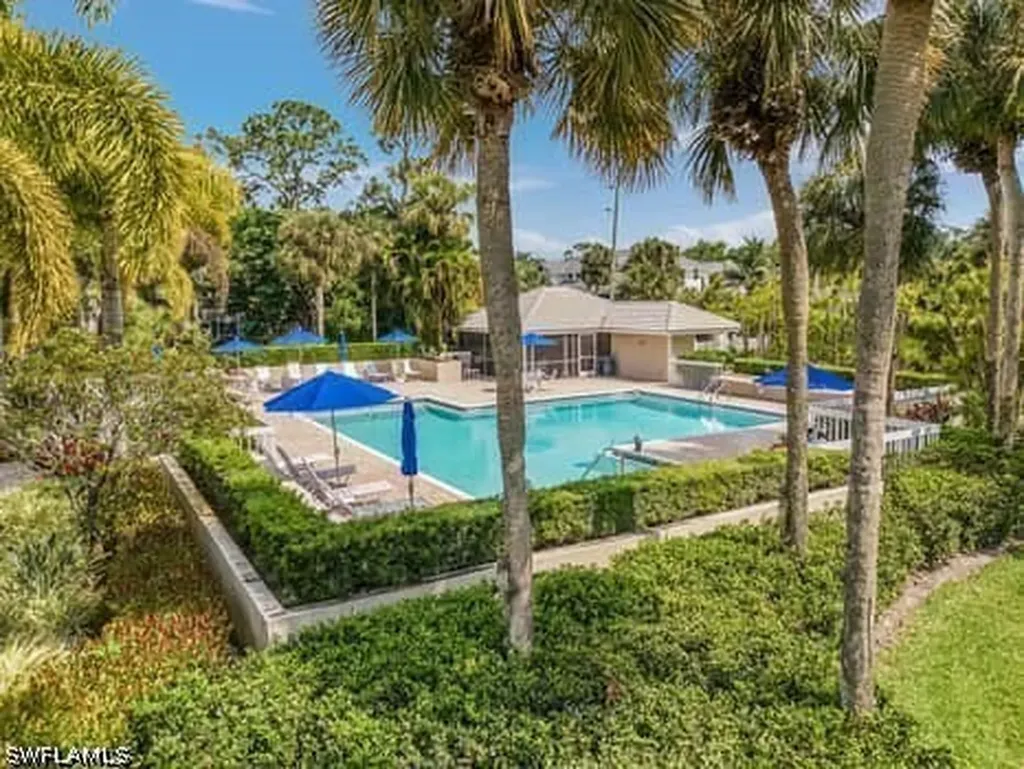 322 Sugar Pine Lane Naples FL 34108