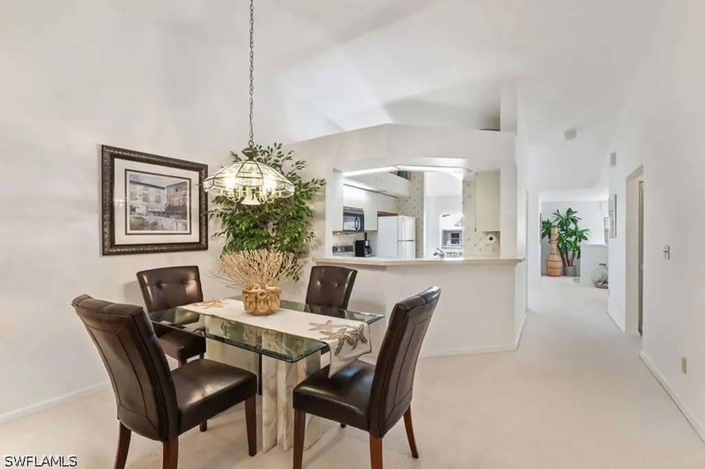 815 Gulf Pavilion Drive Naples FL 34108
