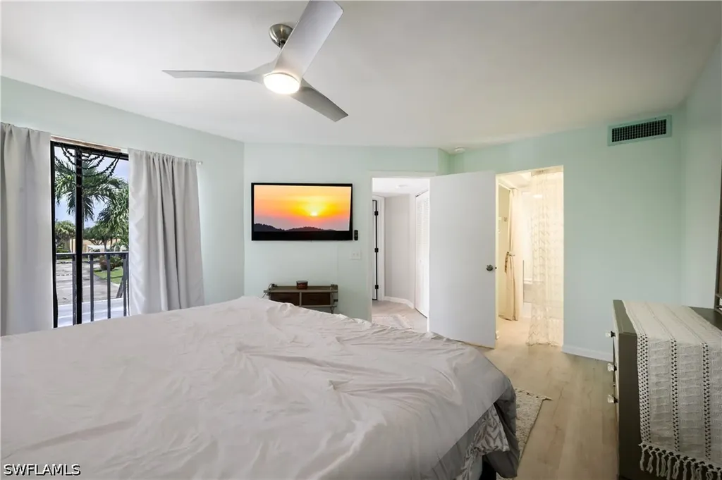 16001 Amberwood Lake Court Fort Myers FL 33908