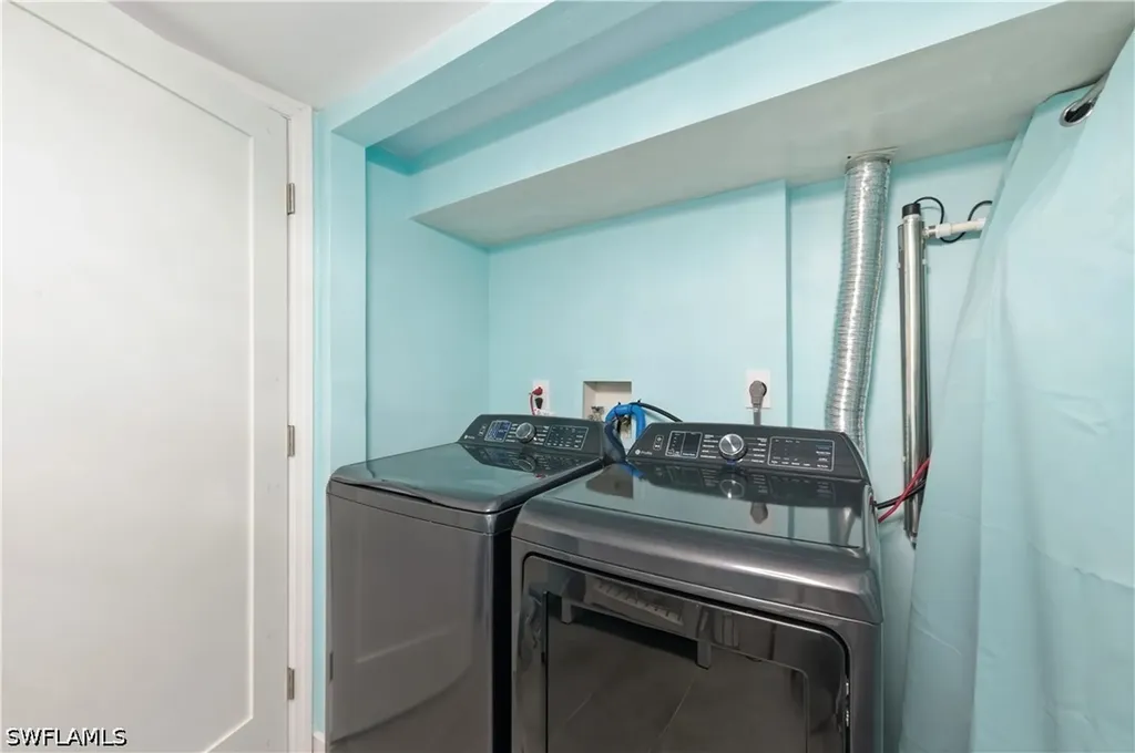 16001 Amberwood Lake Court Fort Myers FL 33908