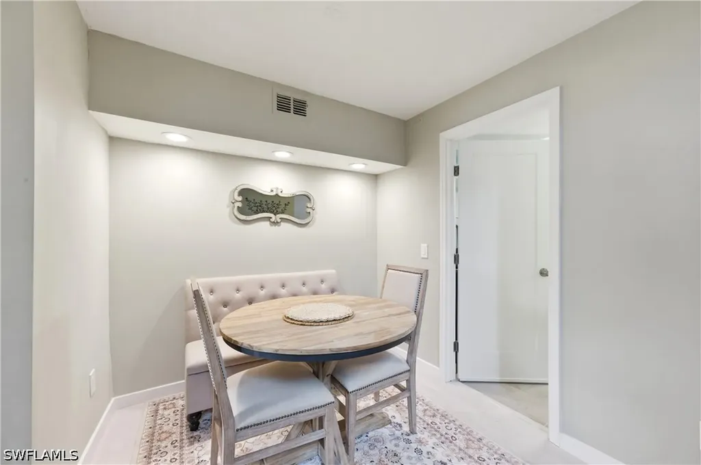 16001 Amberwood Lake Court Fort Myers FL 33908