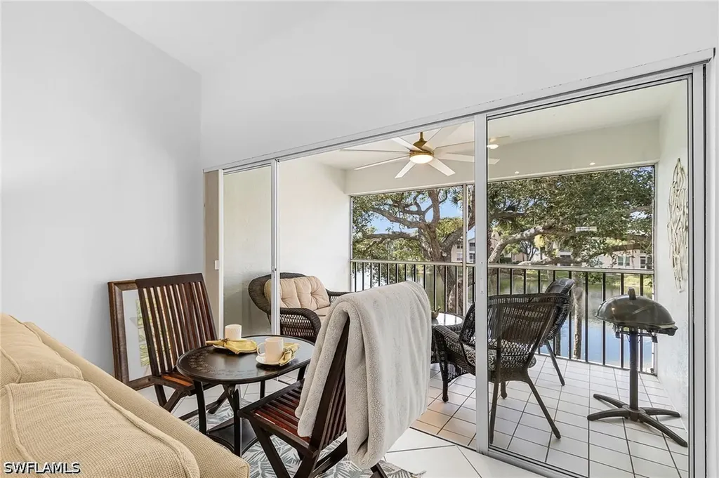 760 Wiggins Lake Drive Naples FL 34110